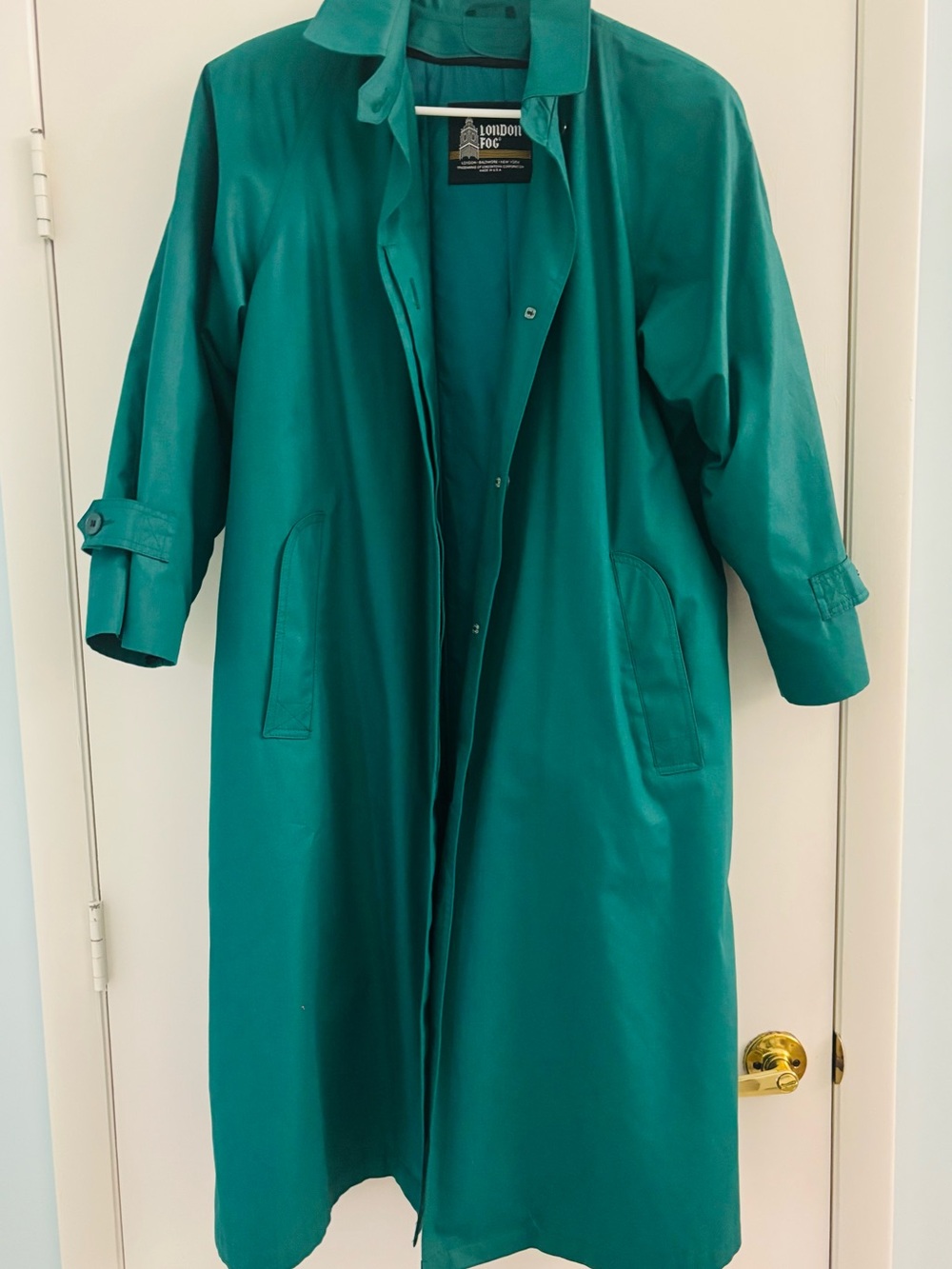 London Fog Vintage 1980’s Teal Thinsulate liner Long Trench Coat Made in USA